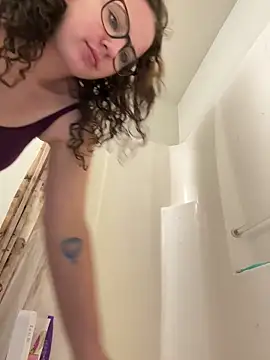 EmmaNightx: вебкам-шоу