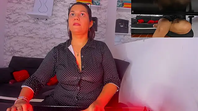 Samaraa_Lee: онлайн-секс-чат