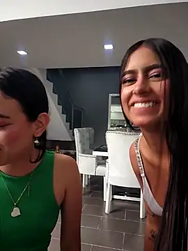 Chat XXX Live l0lita_emi