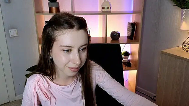 Show modela DonyaPadalecki na web-kameri