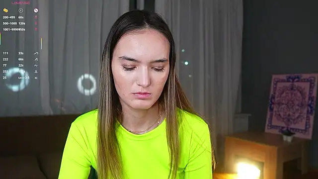 دردشة DollieDerwin الجنسية المباشرة