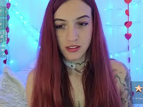 Chat +18 de ninaa_fox ao vivo