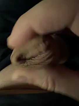 rambetto21 Adlı Modelin Canlı XXX Sohbeti