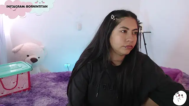 SatansWife Adlı Modelin Canlı XXX Sohbeti