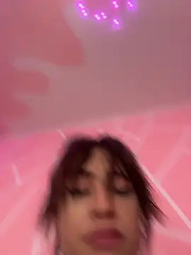 stormytt_ Adlı Modelin Canlı XXX Sohbeti