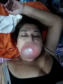 دردشة PatriciaGrajales الجنسية المباشرة