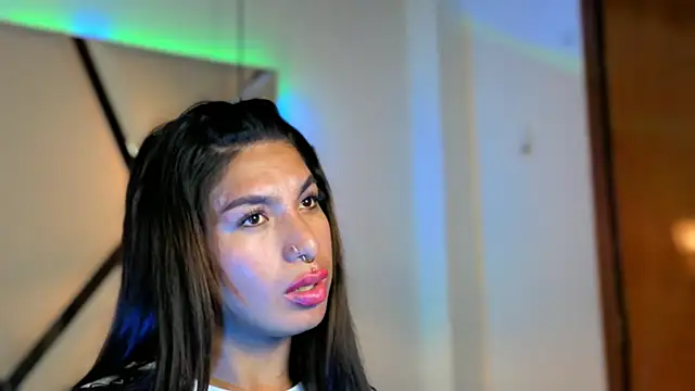 MeelFox Show in webcam