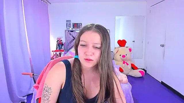 Luna_Analya Obrolan Langsung XXX