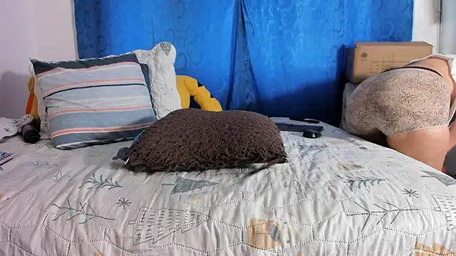 Živý XXX chat BlowMommy_