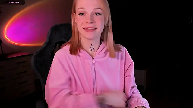 Polusladkoye Adlı Modelin Canlı XXX Sohbeti