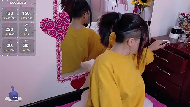 Catwhite_ Live XXX-chat