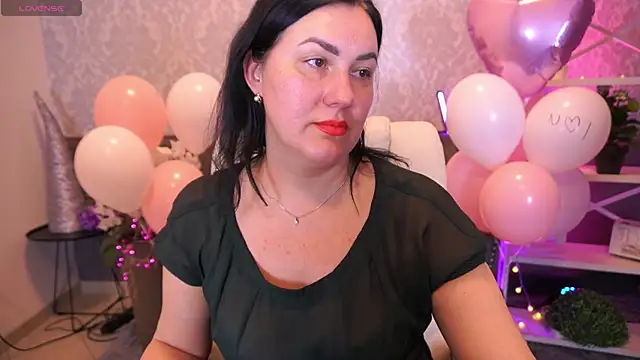 VelvetLuck Chat XXX live