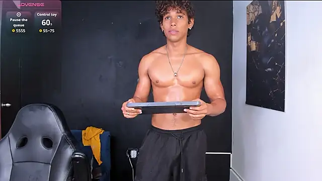 LiamVibes212 Webcam-Show