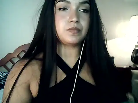 دردشة FallsForHerSmile الجنسية المباشرة