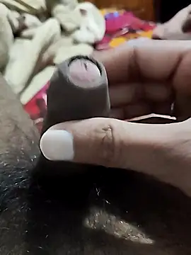 Rahul9596 élő XXX-chatje