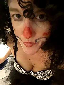 Show modela NaughtyCatgirl na web-kameri