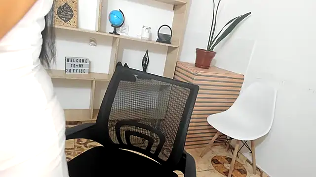 แชท XXX สดของ Tania_mature