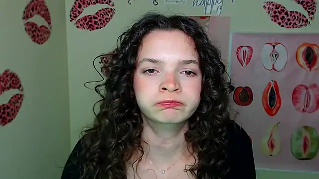 Chat +18 de _SusieSu_ ao vivo