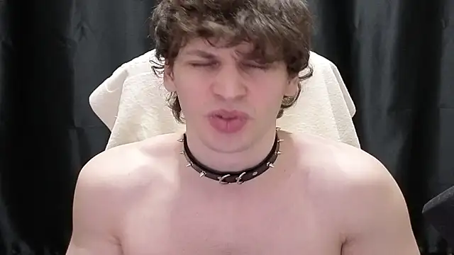 ShyDarko live XXX chat