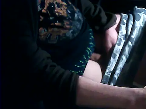 igracek30 live XXX chat