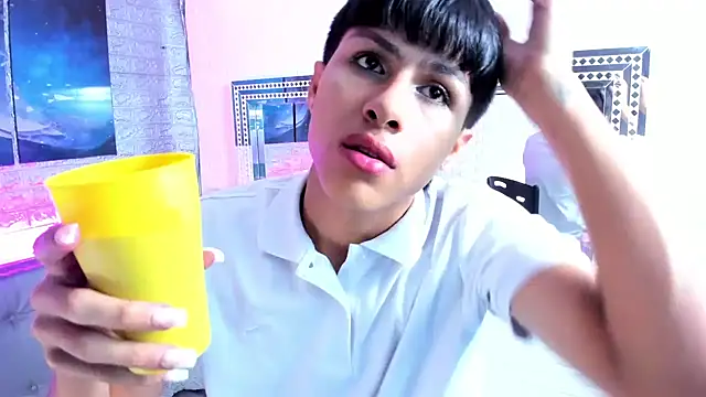 Evans_Robinson live XXX chat