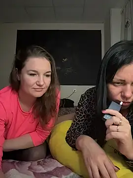 _Mila_LoveのライブXXXチャット