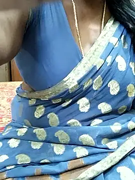 Show de shobini na webcam