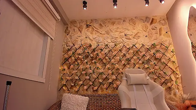 VenusBlazer's Live XXX Chat