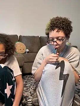 jojosbizarrelyf 现场XXX聊天