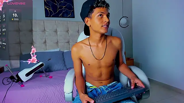 Show webcam de twink_royale18