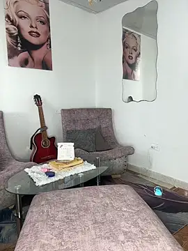 Mydreams69's Webcam Show