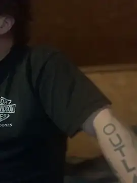 Ldnick69 élő XXX-chatje