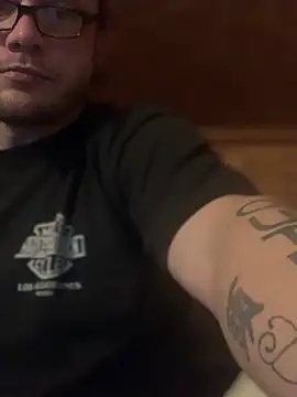 Ldnick69 লাইভ XXX চ্যাট