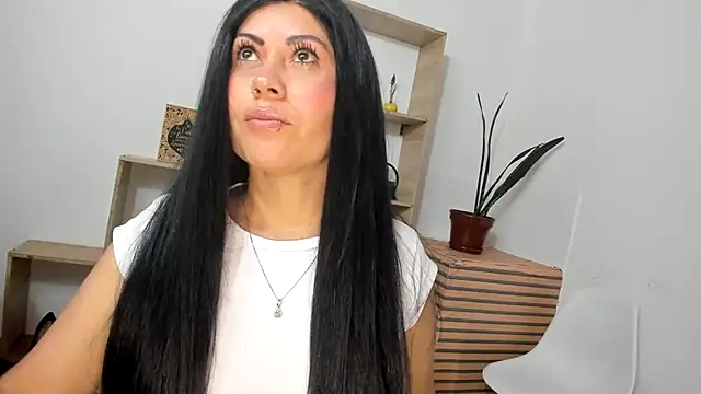 Tania_mature: онлайн-секс-чат