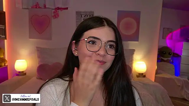 Chat XXX en directo de cammiefoalss