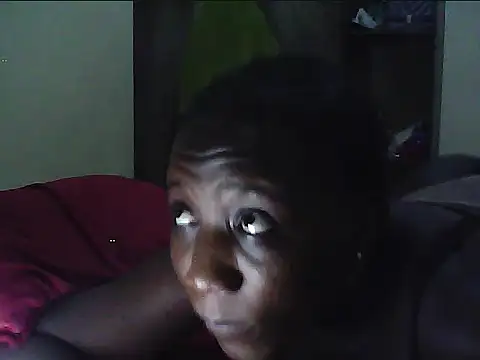 Adaline-Paris Webcam show