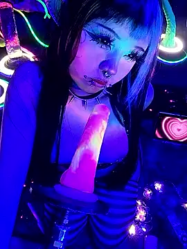 LaytonBox 现场XXX聊天