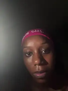 Nasty-bady 即時 XXX 聊天