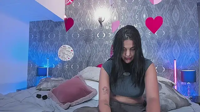 แชท XXX สดของ SkyFallls