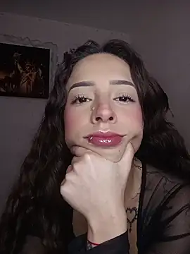 แชท XXX สดของ AlexxaAndRileyy