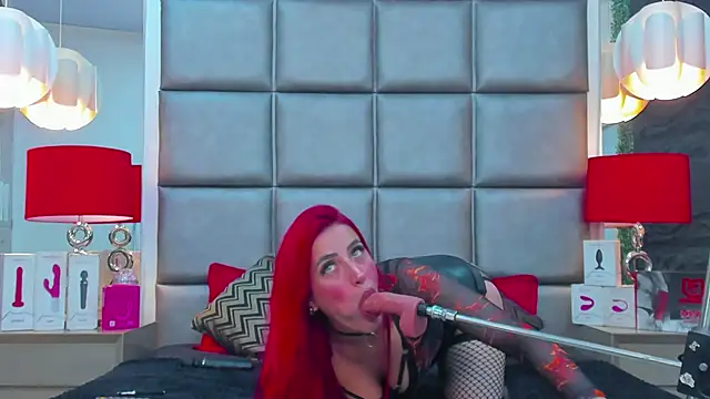 AllissaBrowm élő XXX-chatje