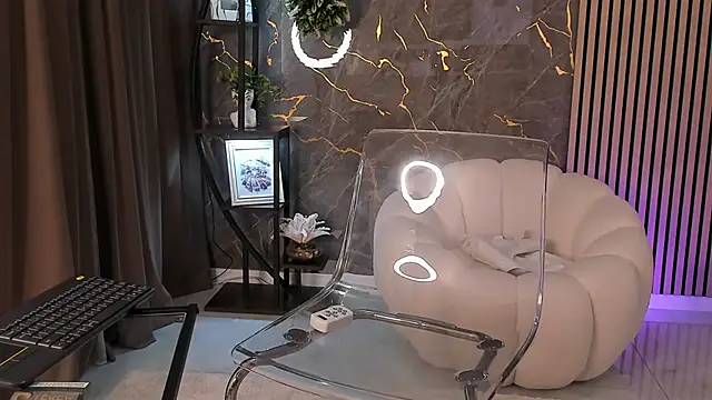 KimP0ssible: онлайн-секс-чат