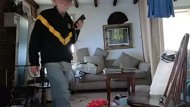 Chat +18 de CDforU ao vivo