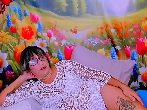 Chat XXX ao vivo de indianroxy