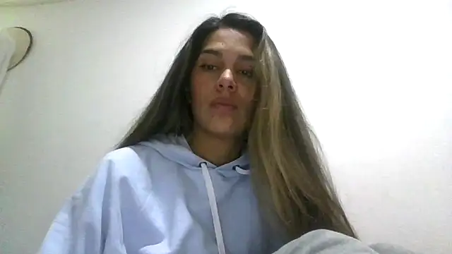 Juanabrunette7's Live XXX Chat