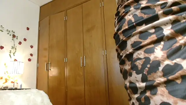 3littles Adlı Modelin Canlı XXX Sohbeti