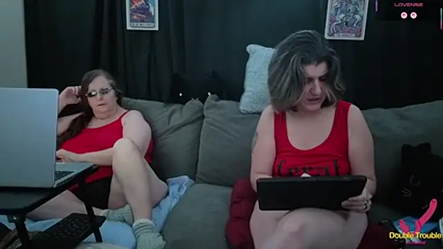 Bella_and_Marie 网络视讯表演