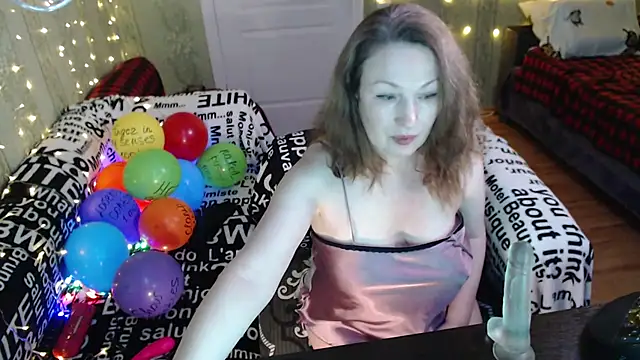 MarleneDietrich Chat XXX live