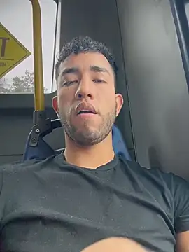 XXX chat uživo modela liam_bronw