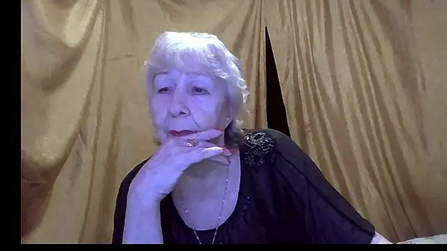 _Estelitta_5: онлайн-секс-чат